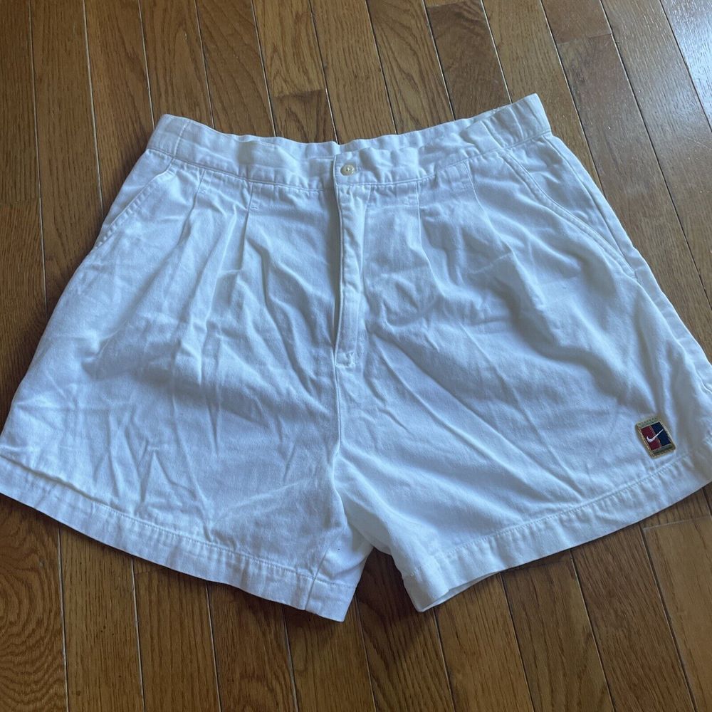 Vintage Nike White Tennis Pleated Chinos 4.5" Inseam 100% Cotton Womens‎ S